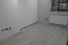 15.-b3-12mm-laminate-flooring
