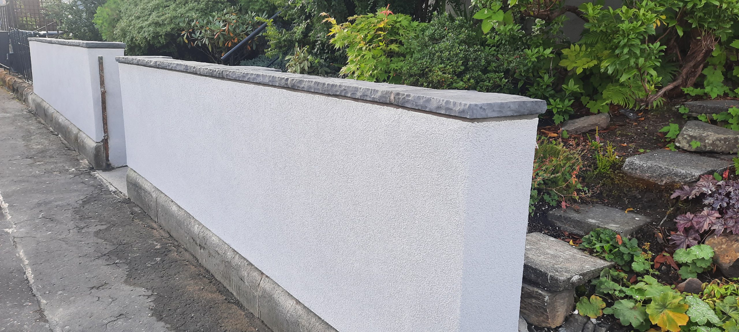 Silicone Render System to the Boundary Wall – Edinburgh, Longstone