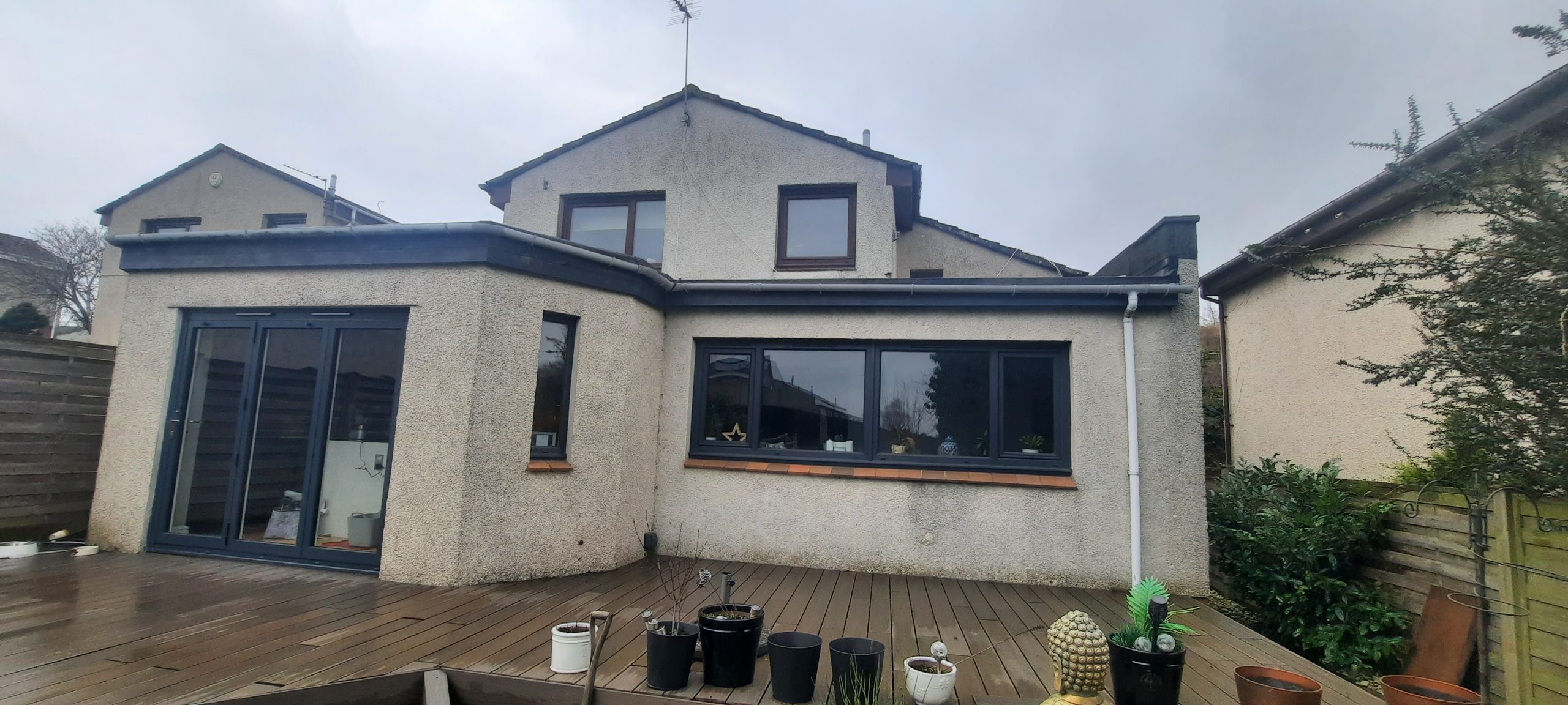 solid wall insulation Edinburgh on mixed material façade