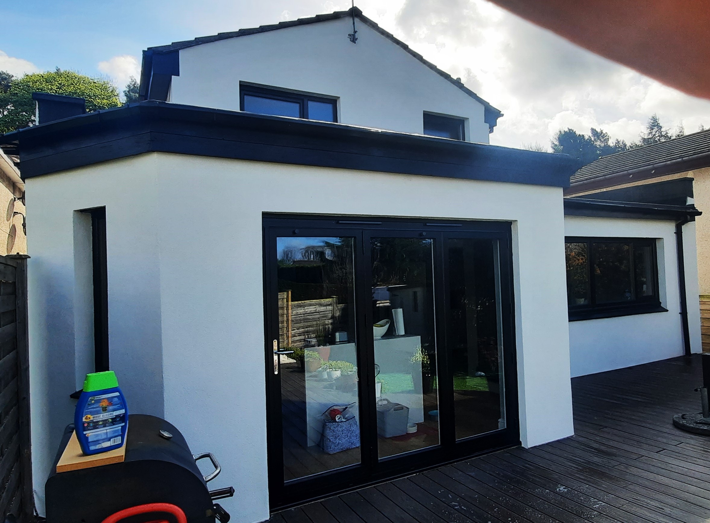 house rendering Edinburgh on contemporary build