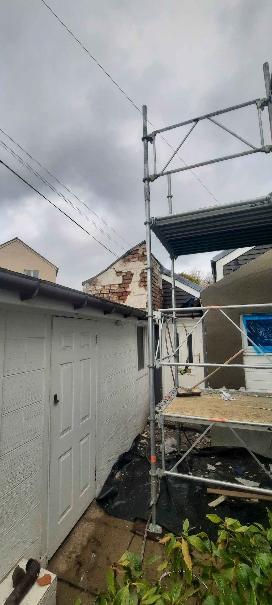 external wall insulation Edinburgh before render finish