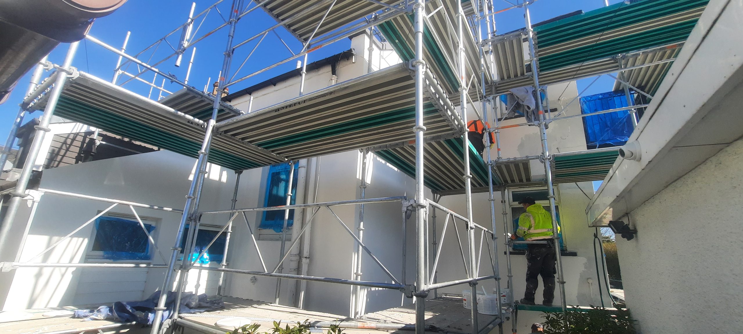 Rendering Edinburgh project with blue accents