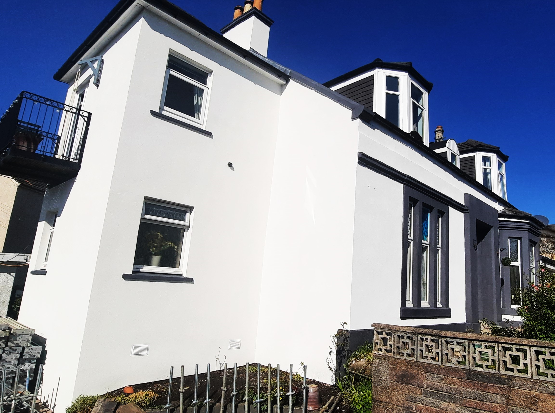 external wall insulation Edinburgh on corner view
