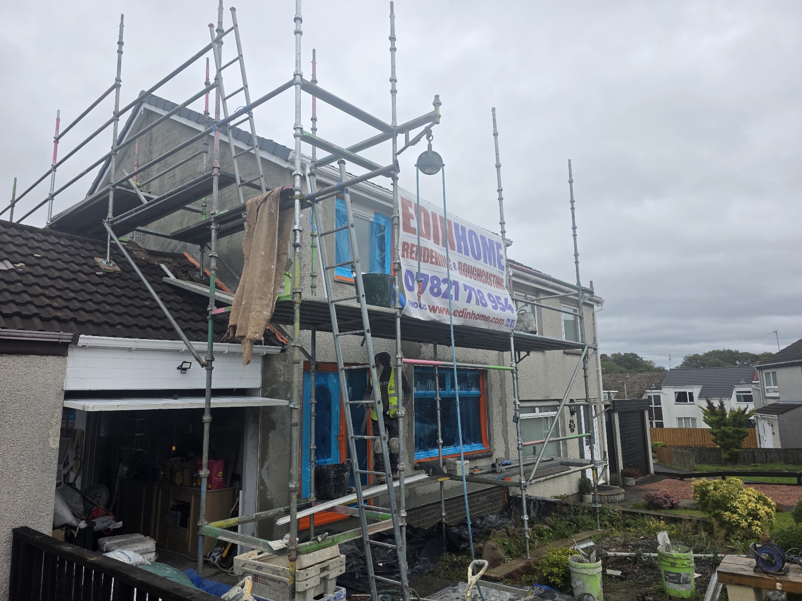 #Edinhome #Roughcasting #DryDash #PeebleDash #Uphall