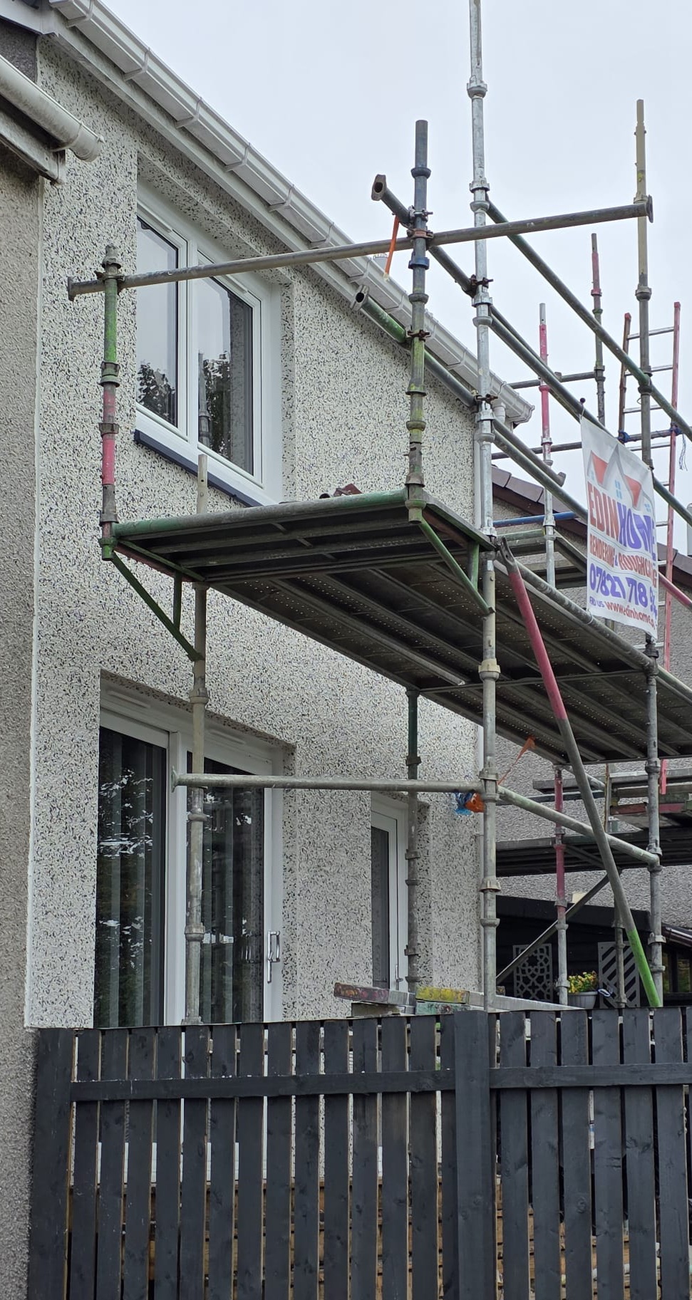 #Edinhome #Roughcasting #DryDash #PeebleDash #Uphall