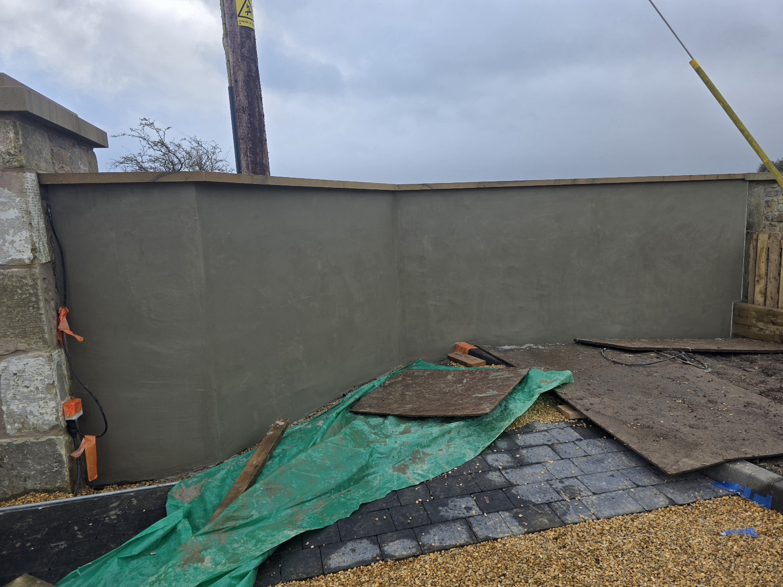 #Edinhome, #Rendering, #SiliconeRender, #Roughcast, #Roughcasting, #DryDash